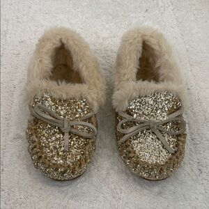 J. Crew Crewcuts Glitter Gold Kids Slippers moccasins with Faux Fur Sz K11